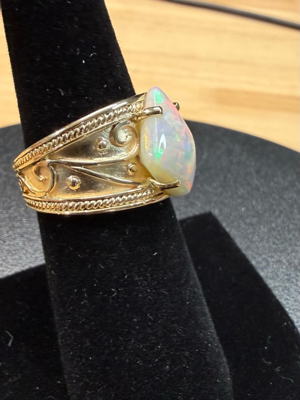 14k Gold Australian Opal Statement Ring - Picture 9 of 13